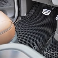 Коврики текстильные на Hyundai Staria 7 мест (2021->)
